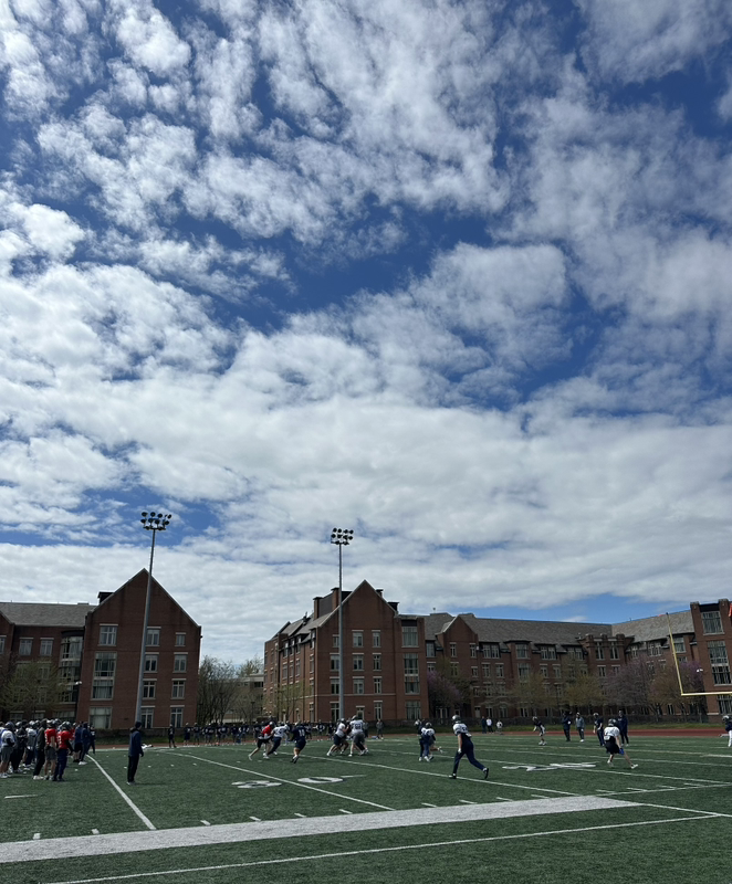 DrewMorgan25's tweet photo. Thank You Coaches @DebeljakGreg @CoachSlesh @drewsax14 for inviting me to @CWRUFootball Junior Day.  I had a great time touring the campus &amp; learning about the school. I appreciate the time talking with coaches &amp; players!  @YHSPatriotsFB @VAQB8 https://t.co/gGNGVOZ5On