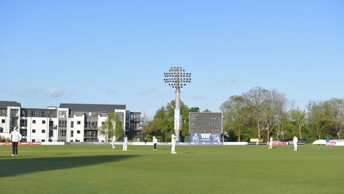 We reach Lunch on Day Four on 203/6, trailing by 96. Live Match Centre: bit.ly/3U42zCb