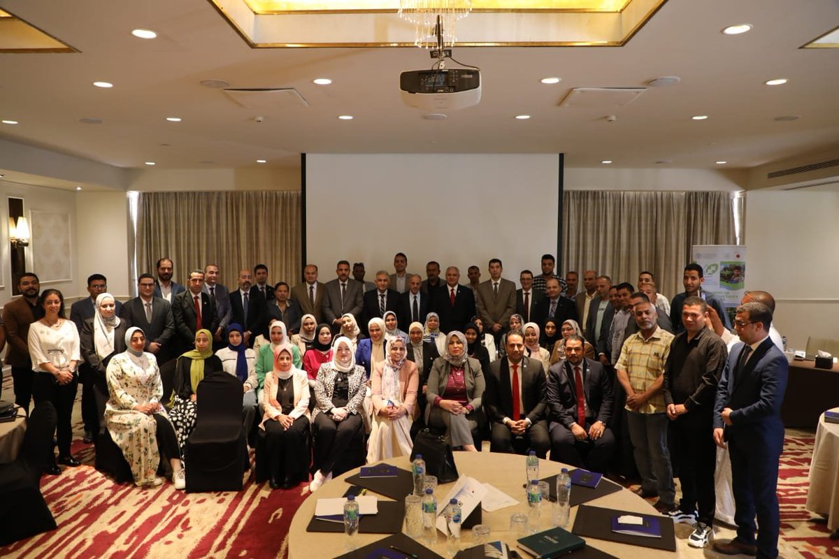 FAOEgypt's tweet photo. In a W/S to engage 👩‍🌾🧑‍🌾in sustainable 💰generation activities
7⃣innovative ideas💡from
3⃣governorates #Qena #Minya #Kafr_ElSheikh
as a result of an entrepreneurship training, had been selected to be supported by the Enhancing💧Productivity in Agriculture Project 💵by @JapanGov 🇯🇵 https://t.co/LrluKSJy21