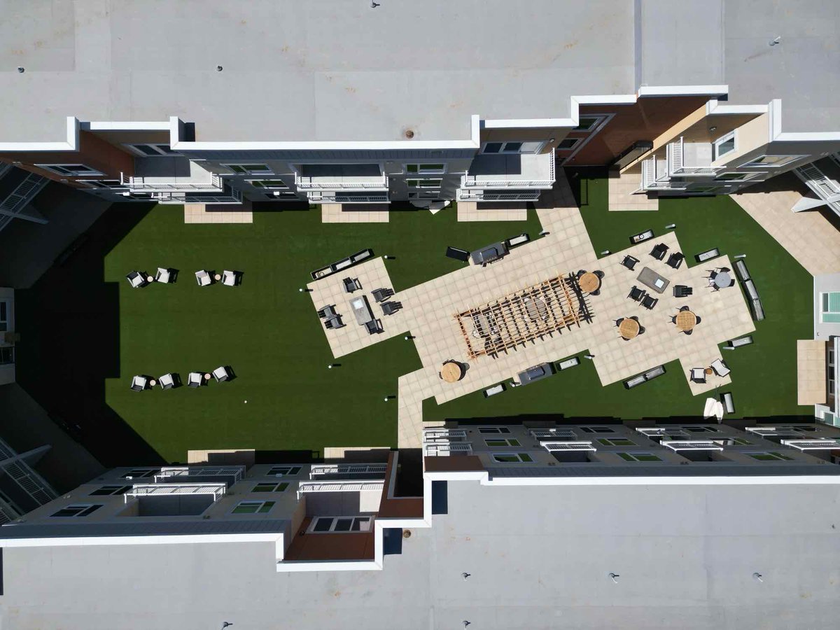 keyconstruction's tweet photo. Drone Update of our beautiful Heritage Square Apartments!
 #HeritageProject #ConstructionProgress #WichitaKS  #DroneUpdate #WichitaLife #ConstructionUpdate https://t.co/Z3TAhjp7Eh