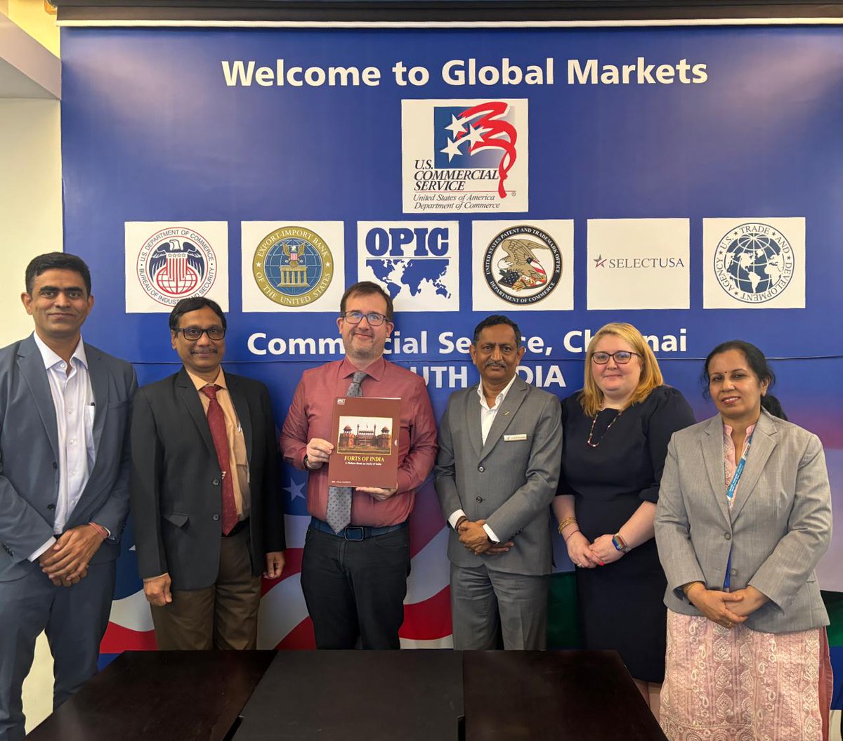 BEL's expansion plans in USA got an impetus today as the US CG Mr Chris Hodges & PCO Ms Carey Arun along with @USCSIndia offered all support to the BEL team led by Mr KV Suresh Kumar Director (Mktg), which visited the US Consulate in Chennai. @USAndChennai