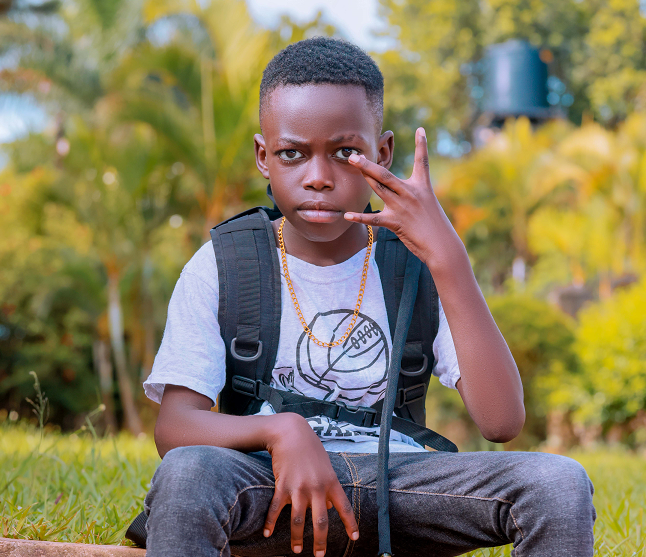 issac_tugume's tweet photo. Yung Mase Defies Odds With Debut Single ‘Binyuma’
https://t.co/ZTPYcdoHVe

Uganda’s youngest dancehall artist Yung Mase is defying the odds in the music industry with his new jam ‘Binyuma’, now on YouTube &amp; digital platforms.

Read more:
https://t.co/PVsQ5IcbS5
#Binyuma #YungMase https://t.co/tYRBxOZrsp
