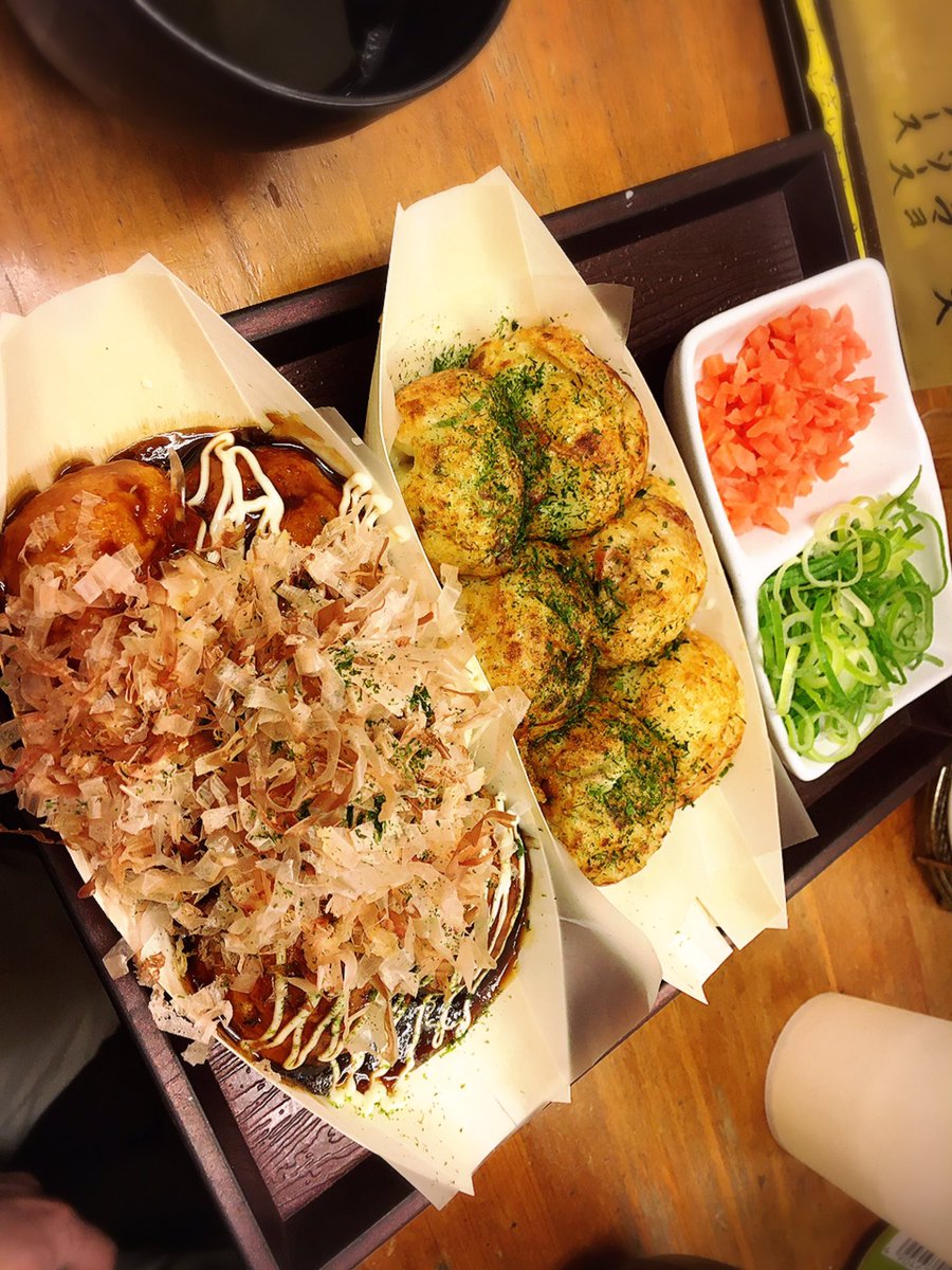 suumaries's tweet photo. 中川家のYouTubeみてどうしてもたこ焼き食べたくて、阿佐ヶ谷の駅の近くの、たこ焼き屋さん行った🐙トロトロですっごくおいしかった☺️だしにつけて食べるたこ焼きも最高だった🐙ほっぺが落ちそう‥☺️
一個がでっかくてこんなにおいしいのに良心的なお値段でありがたい気持ち‥🙏 https://t.co/XDsf1NHTch