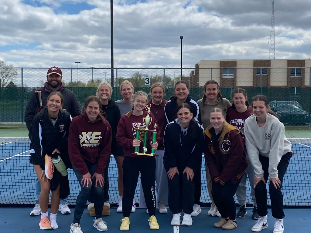Congratulations to the girls' tennis team on winning the Wawasee Invitational on Saturday!!