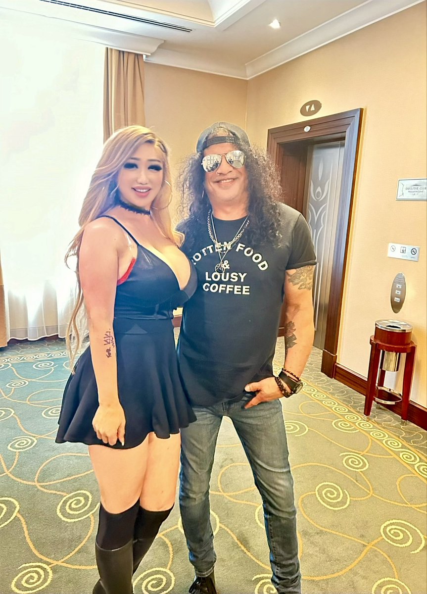 Slash Army Pacific 🎩 tweet media