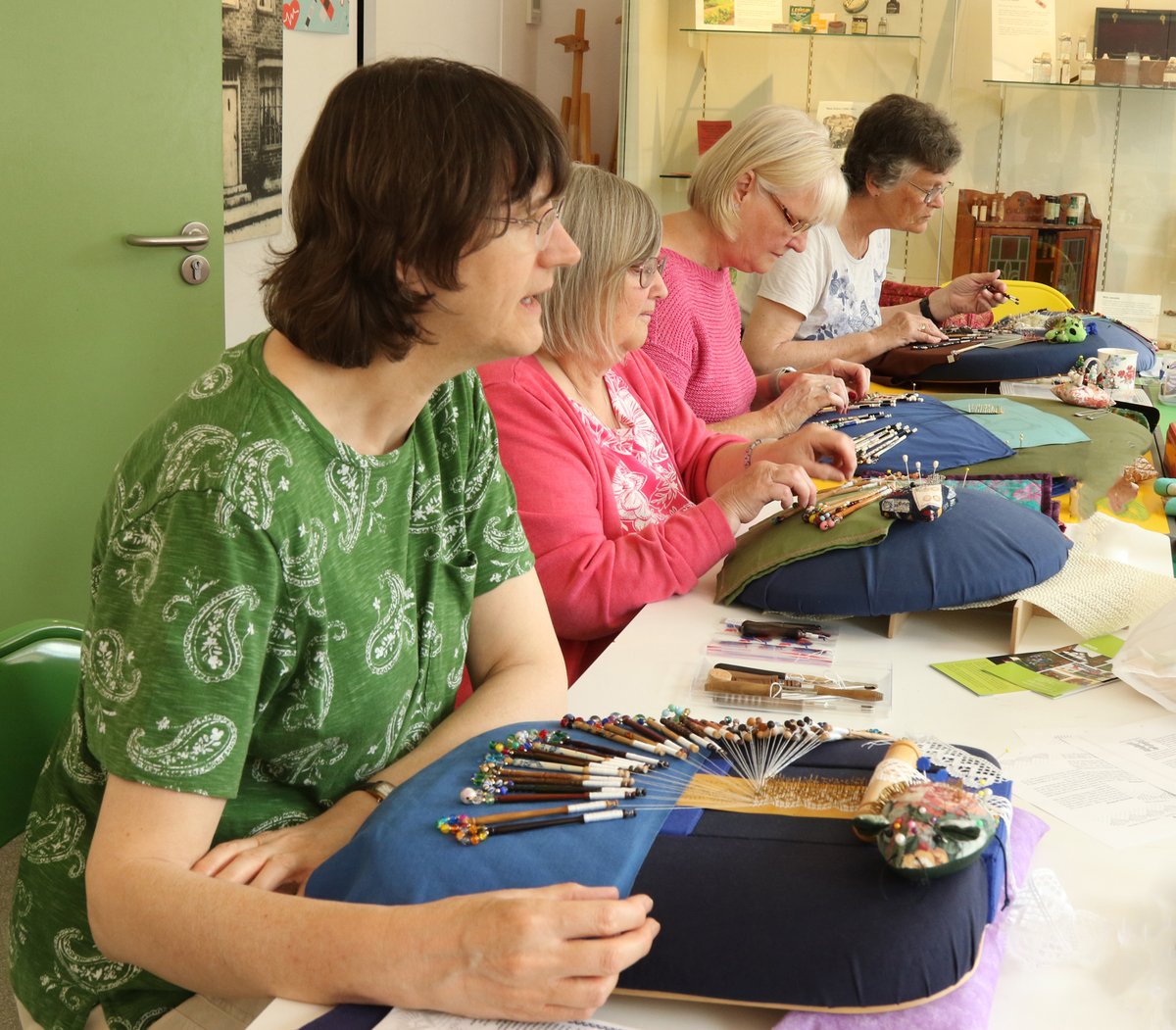 Come and see the traditional craft of #lacemaking in action! On Sunday 28th April we will have volunteer lacemakers demonstrating how bobbin lace is made. Entrance with normal admission. 12noon to 4:30pm. #lace #Amersham #crafts #thingstodo