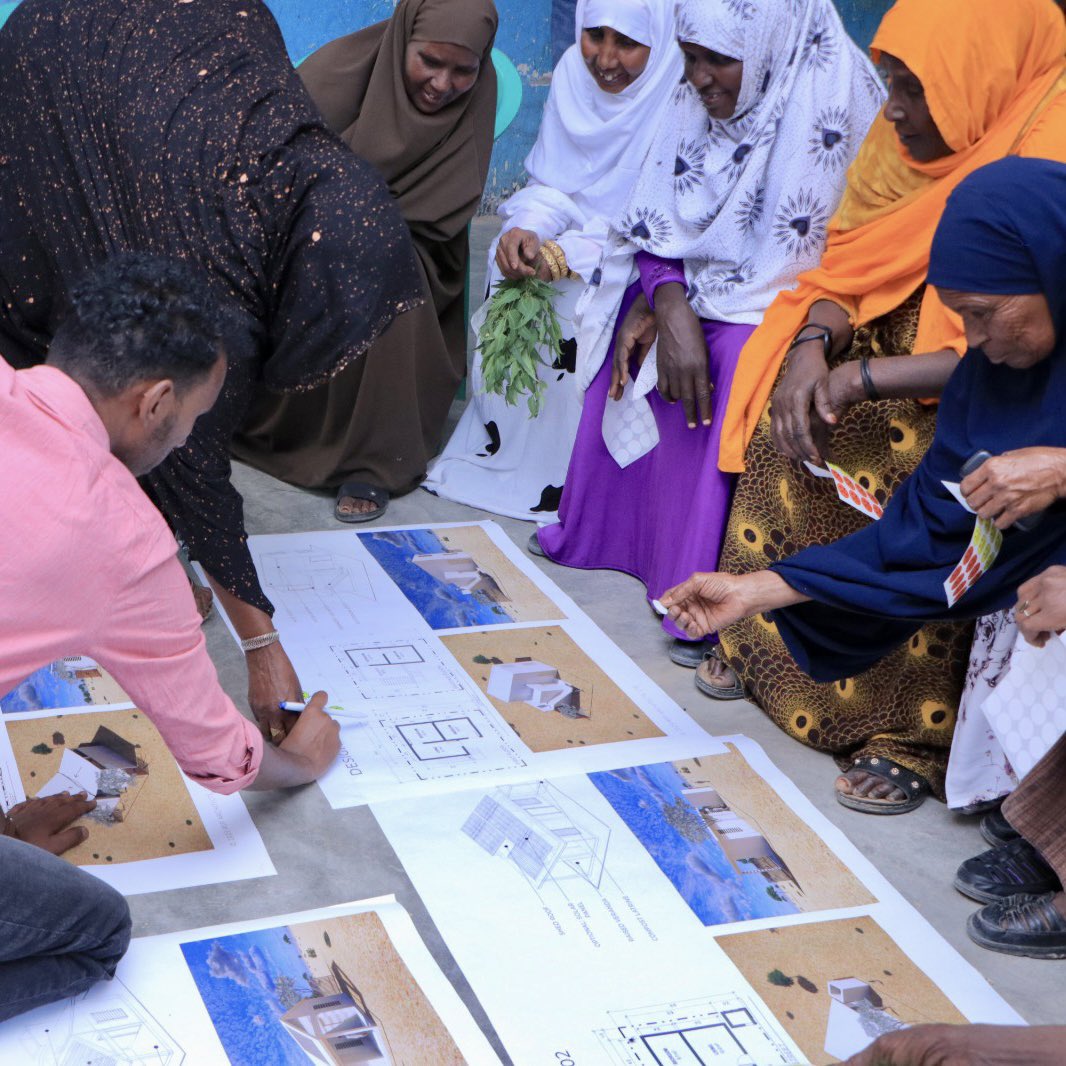 This #EarthDay, we recognize the vital link between a healthy planet and the well-being of displaced communities we serve. Collaborating with the Mayor of Hargeisa, @rsparch, and locals, we're co-creating sustainable housing for Digaale IDP settlement in Somaliland. #cocreation