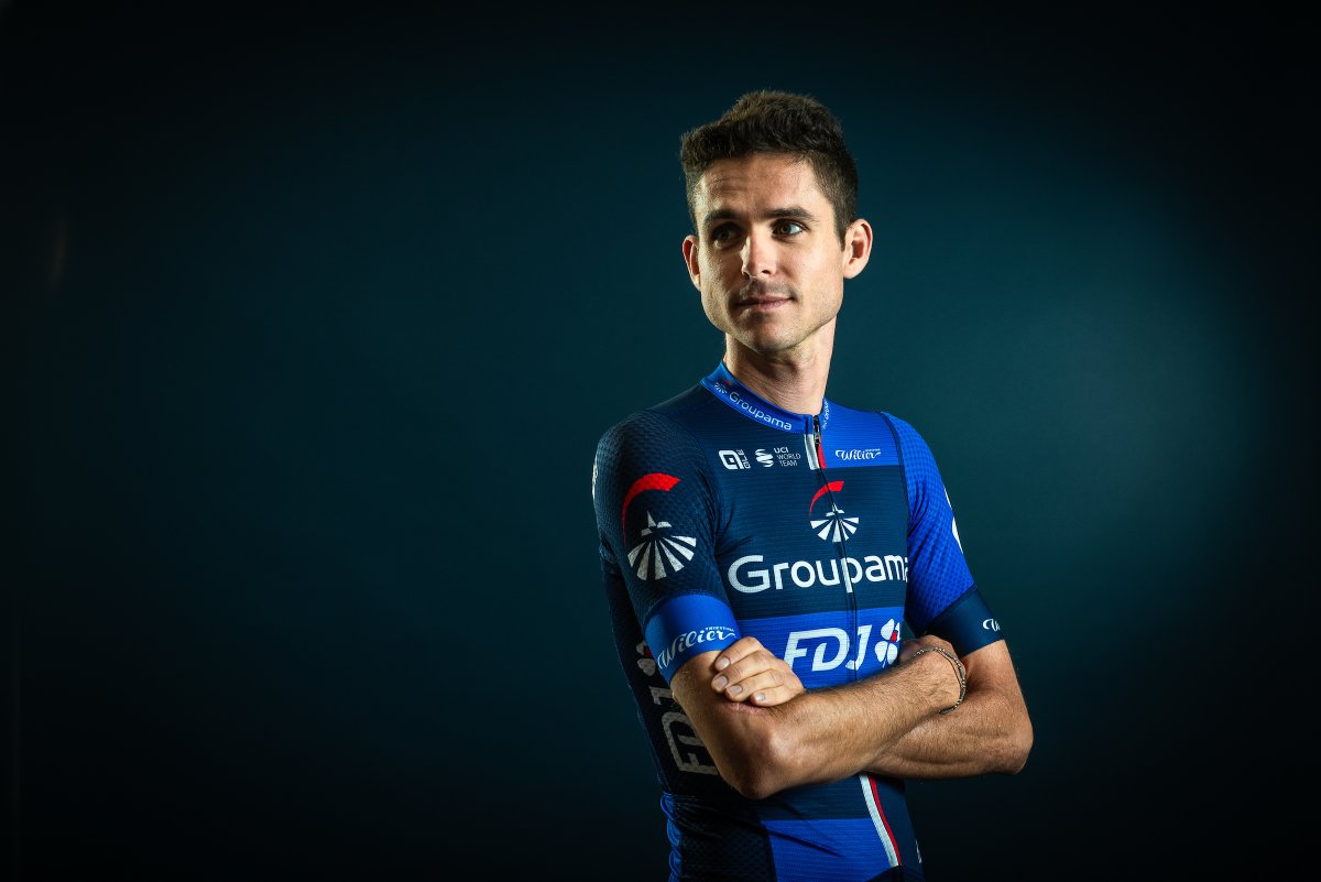 Demain, Rudy Molard reprendra la compétition au Tour de Romandie, trois mois après sa lourde chute du Tour Down Under. Trois mois pendant lesquels sa commotion cérébrale a bouleversé son quotidien. Son témoignage est marquant : 

🔗 equipecycliste-groupama-fdj.fr/actualites/des…