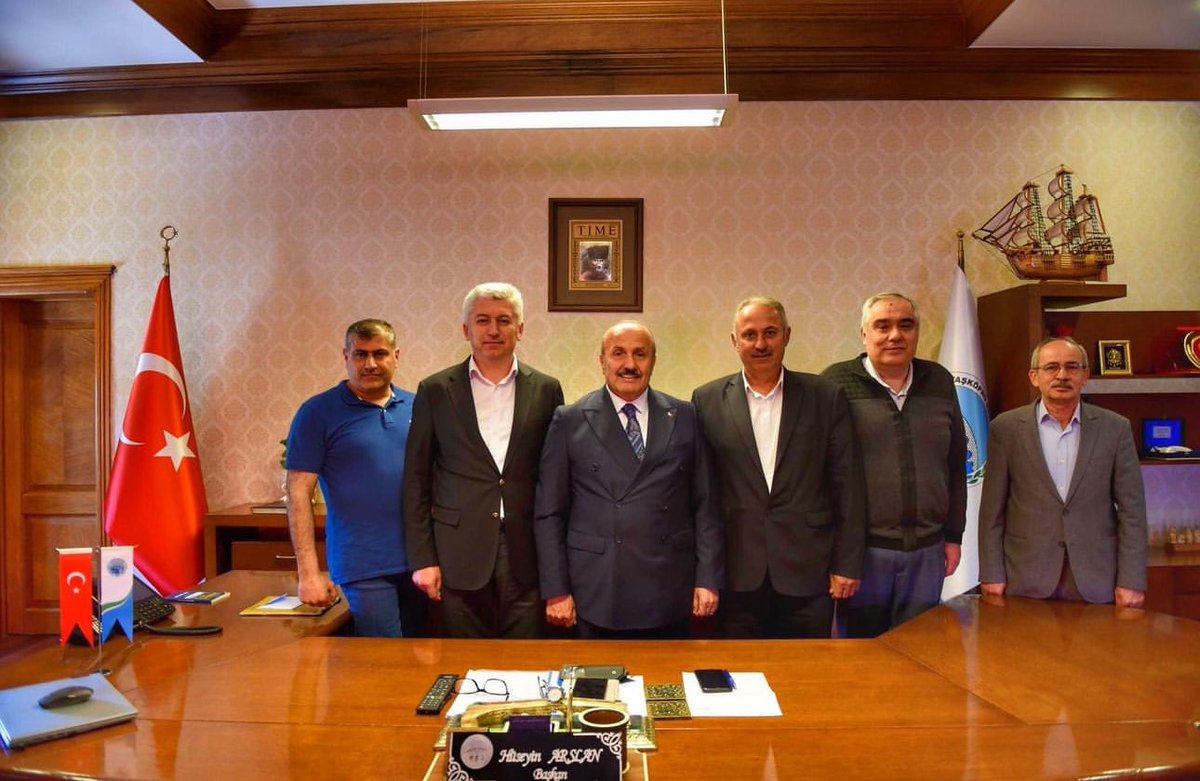 Taşköprü Esnaf ve Sanatkarlar Kredi ve Kefalet Kooperatif Başkanı Ahmet Arslan ve Yönetim Kurulu Üyeleri, bizleri ziyaret ederek hayırlı olsun dileklerini iletti. Ziyaretlerinden dolayı teşekkür ediyor, çalışmalarında başarılar diliyorum.