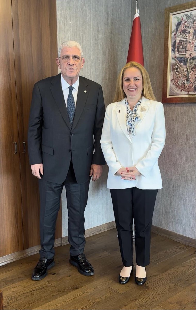 de_met's tweet photo. Genel Başkan Adayımız, Kıymetli Başkanım, Hemşehrim, Büyüğüm Sn. Müsavat Dervişoğlu'nu Ankara'da ziyaret ederek 27 Nisan'da yapılacak kurultayımızda başarılar diledim.🇹🇷☀️
#İYİParti https://t.co/HpxbCj8Y2w