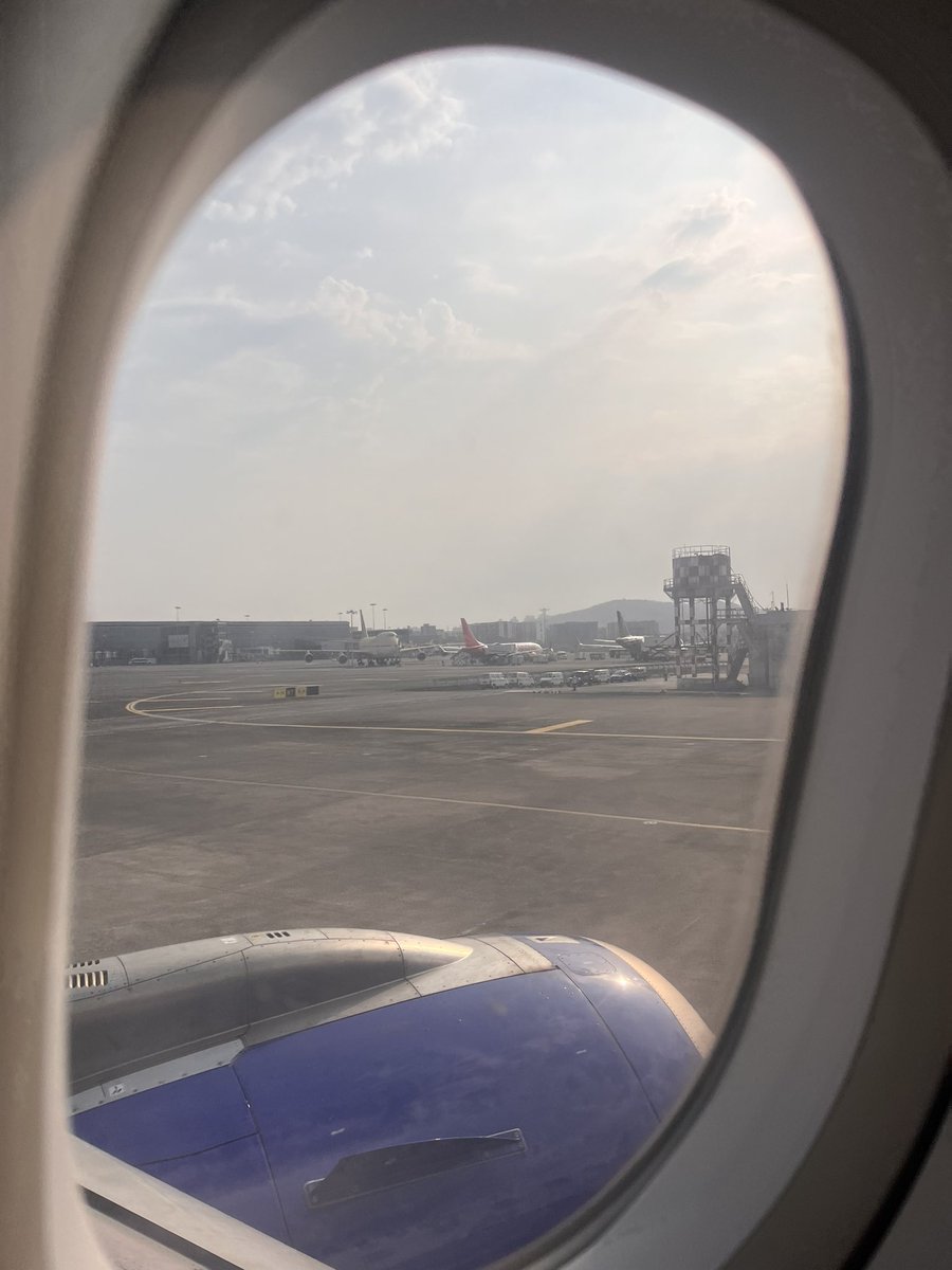 Dear @airindia today was at Mumbai Airport - T2 and way to my Gate No: 86 for boarding Indigo 6E-355 But while going to Lounge I saw a big Air India ✈️ and wants to click pic but it was so dirty and when agn I tried to clicked from my flight I feel so sad Its Bharat identity🇮🇳