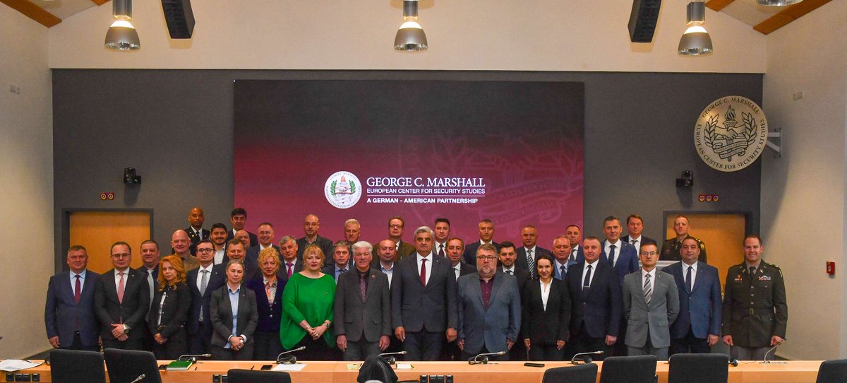 👉This week, the Romanian National Defense College (NDU) postgraduate study program is visiting #GCMC. The participants will have the opportunity to join the PRSS course which is currently focusing on Europe's Eastern Flank security challenges and potential response strategies.