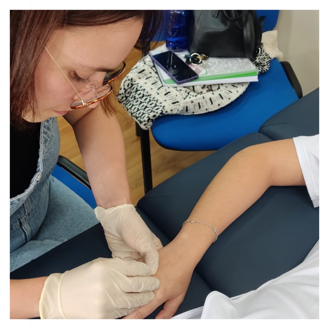 Fin de semana de formación en 𝐂𝐨𝐟𝐢𝐬𝐩𝐚

Segundo seminario del curso sobre fisioterapia conservadora e invasiva del síndrome de dolor miofascial I nivel de <a href="/TravellySimons/">Travell y Simons</a> 

 ¿Quieres seguir formándote? Entra en nuestra i.mtr.cool/rgzdchyxyf e infórmate de nuestros cursos.