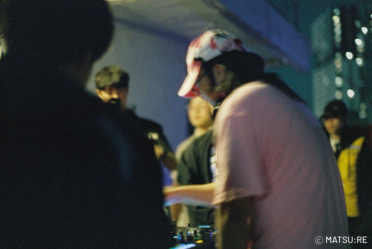 sco_824's tweet photo. @presents_msfarm @CrossXmk2 @sugng (2)

📷 : EOS 620, EF 50mm F1.4 USM 
🎞️ : CineStill 800T https://t.co/lmi0Lq6lcZ