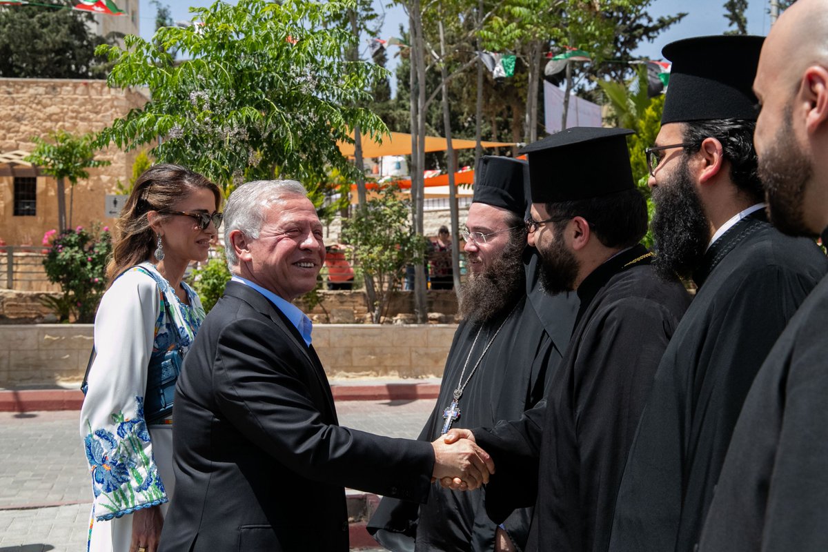 His Majesty King Abdullah II, accompanied by Her Majesty Queen Rania Al Abdullah, visits #Madaba Visitors Centre, which highlights the historical, geographical, and religious importance of Madaba throughout the ages
#Jordan