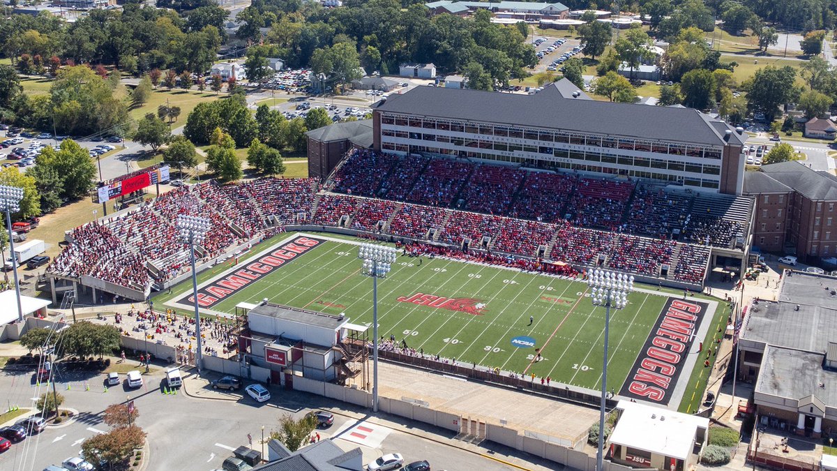 After a great talk with Coach Trickett and @Coach_Dressler I am blessed to receive an offer from Jax State University @JaxStateFB @RealCoachRod @CoachHansonII @COACHJEDKENNEDY @coachBiezuns @DothanWolvesFB @AL7AFootball @HallTechSports1