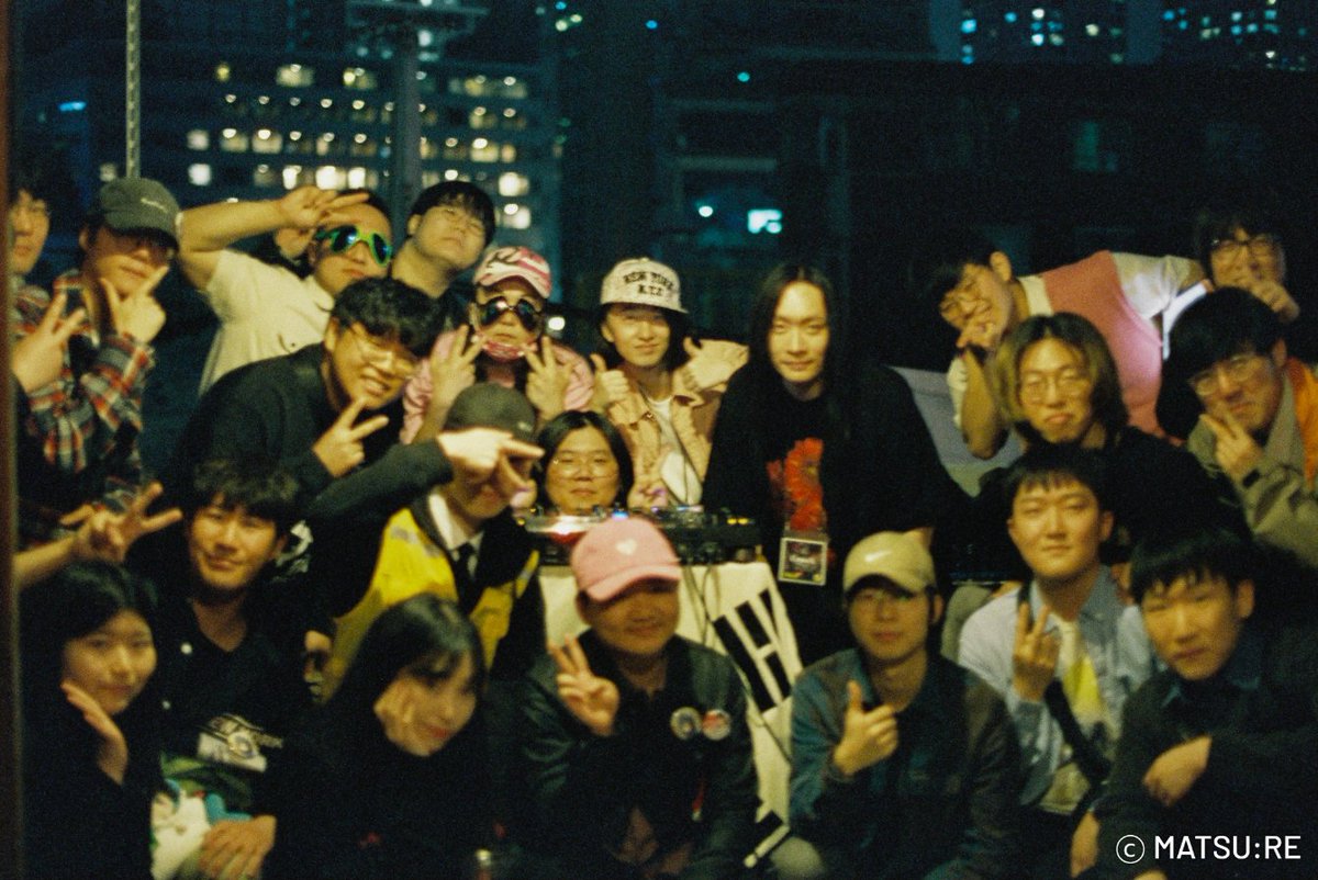 sco_824's tweet photo. @presents_msfarm @CrossXmk2 @sugng @Mush_party_room @eieioh_h (3)

Thanks to @presents_msfarm and @youkillbong 
📷 : EOS 620, EF 50mm F1.4 USM
🎞️ : CineStill 800T https://t.co/koye53GQeV