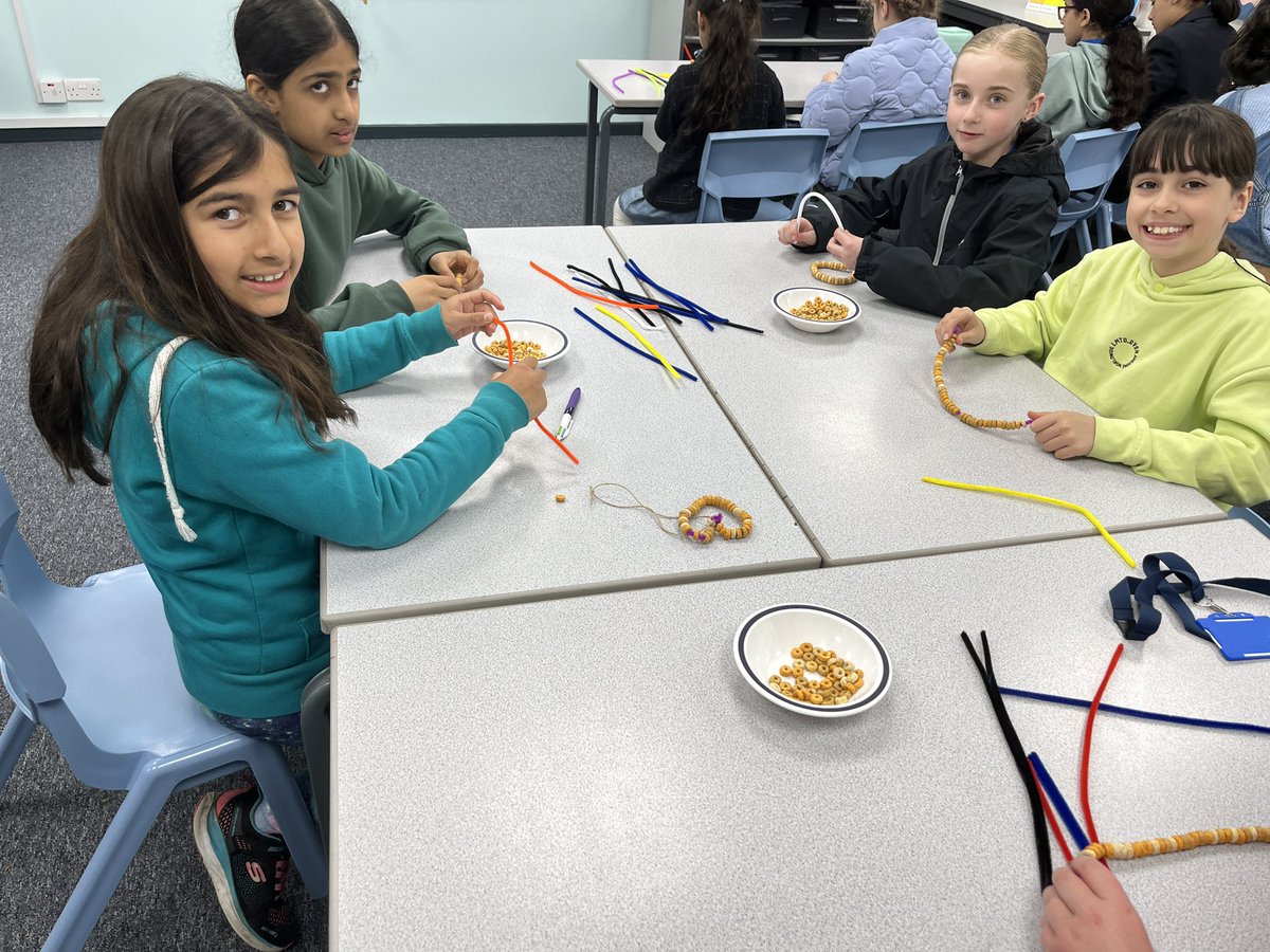 It’s #WorldEarthDay and after a super assembly from the children there’s themed activities each day this week. Today, Mrs Green ran a workshop making bird feeders with the children.