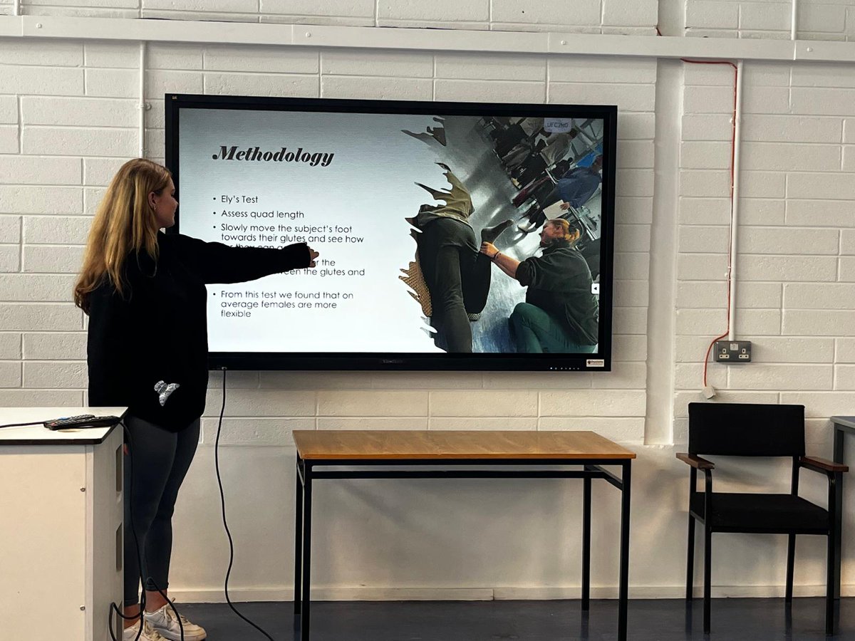 FETCollegeIde's tweet photo. Our Pre University Physiotherapists presenting their Research Projects as part of their Academic and Analytical Systems module!

#applynow #physiotraining #FET #qqi #finglascampus #inclusivecollege https://t.co/kufQgdLVG1