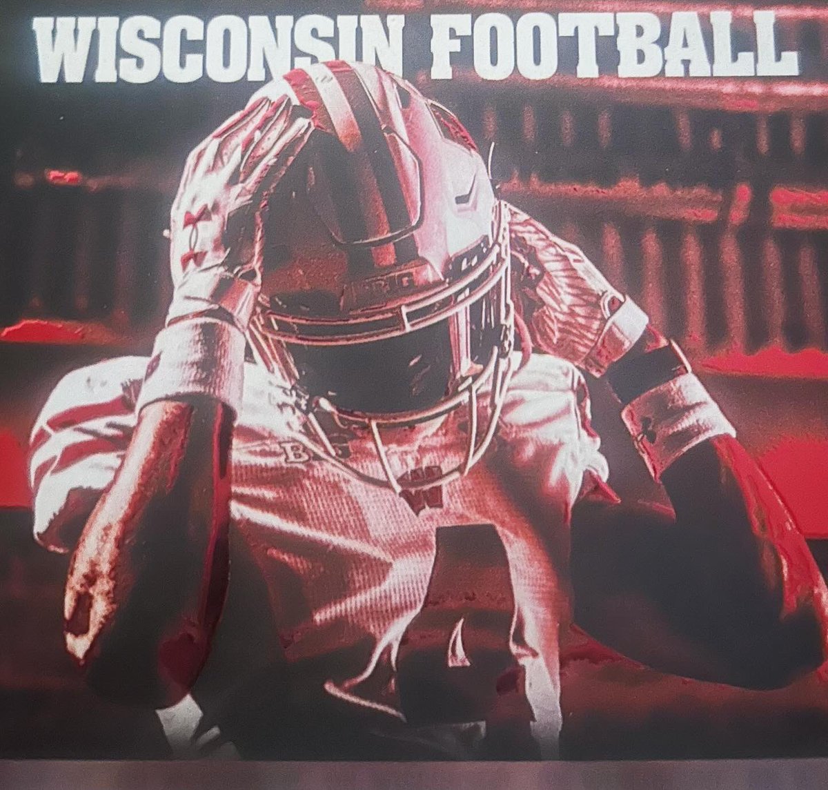 Had a great time at my visit with @BadgerFootball love the intensity at practice and all the facilities! @NateLetton @CoachSloan10 @CoachTA6 @CoachSettle15 @MattGib27 @RustyMansell_