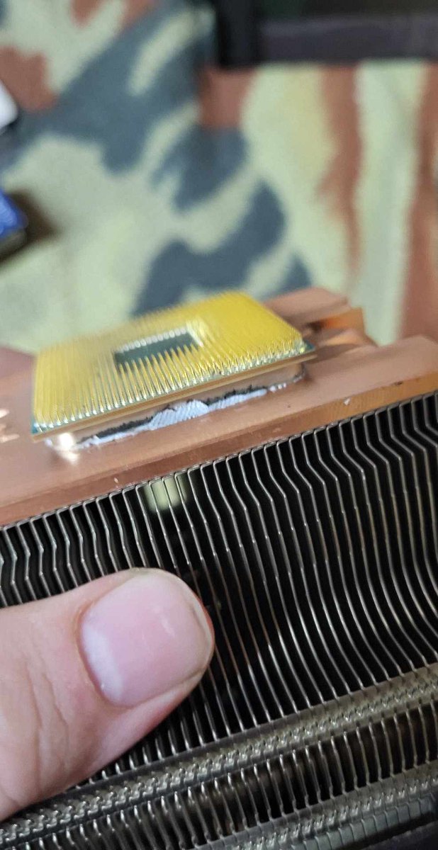 Geekay Rexhun999 tweet media