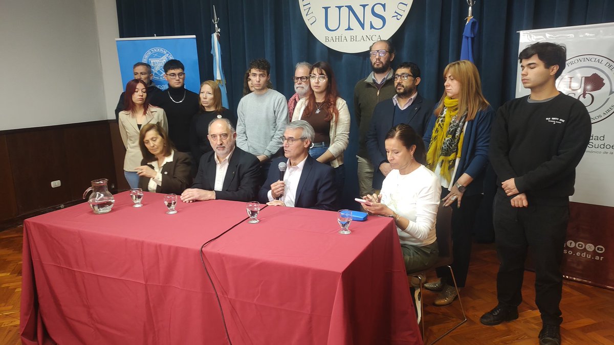 Daniel Vega, rector de la UNS: "A lo largo de los años nuestras universidades hicieron todo lo posible para que nadie se quedara afuera".