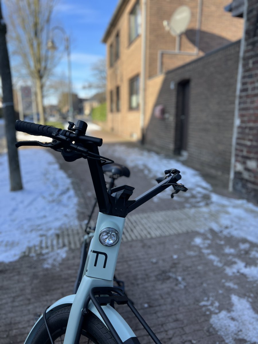 CycleCollect1's tweet photo. Erleben Sie urbanes Radfahren neu definiert mit Schindelhauer! Unsere sorgfältig gefertigten Fahrräder verbinden Stil mit Funktionalität und bieten eine nahtlose Fahrt durch die Straßen der Stadt. 
https://t.co/dEu1joo1wN
#cyclecollective #schindelhuer https://t.co/X6TjmuPXhZ