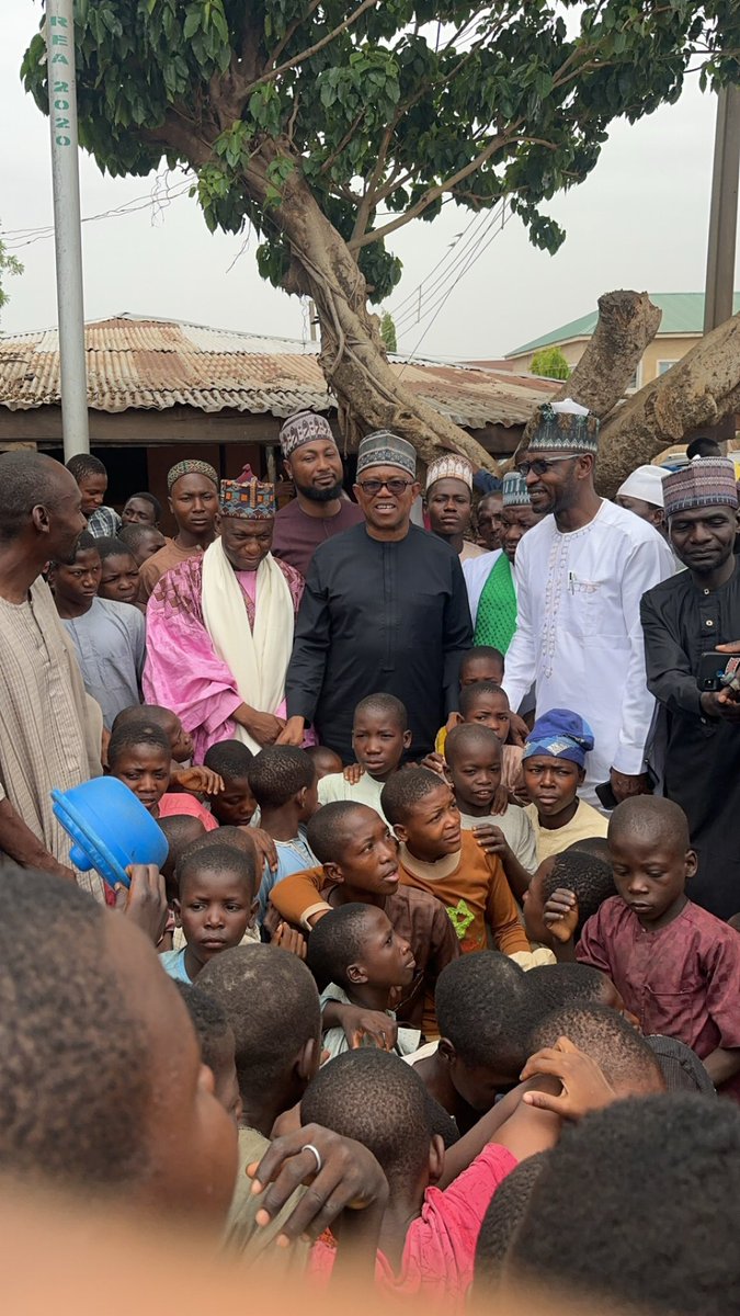 Chigozieialex's tweet photo. Peter Obi visits Madarasatul Hidayyatul Auladi Muslimima kawo, kaduna Almajeri school along side Yunusa Tanko and Ibrahim AbdulKareem. https://t.co/wwAxkPn0Kr