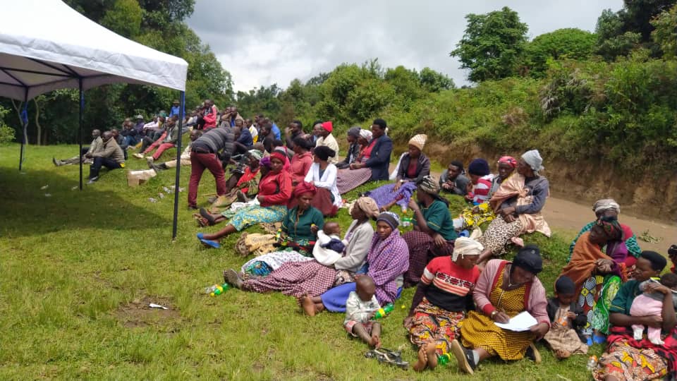 In a recent interview, Mr. Barnabas, the #SCENE project Focal Person & @kickuorg Programs Officer, shared that this quarter, he has so far conducted #FireplaceConversations in Maziba, Rubanda-Kigyeyo, Rubaya Musamba & Hamurwa, as well as a #TopowaForum in Nyamweru. Stay tuned!