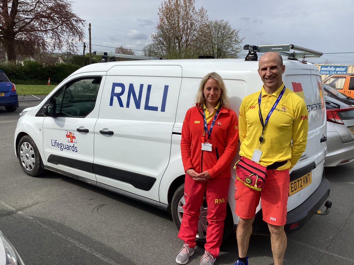 Launcestonprim_'s tweet photo. RNLI Beach Safety Assembly: We welcomed Amy and Glynn who taught the children about beach safety. They learnt about which flags to look for when on the beach, what to do if you get into a bit of trouble and what equipment lifeguards use to help keep everyone safe. H @RNLI  🌊⛱️ https://t.co/j4Q9IaV2S6