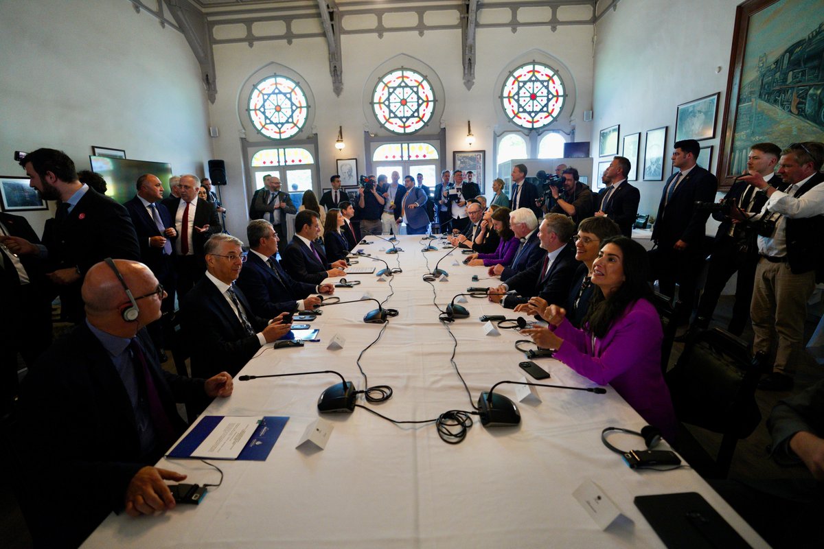 Ekrem İmamoğlu (International) tweet media