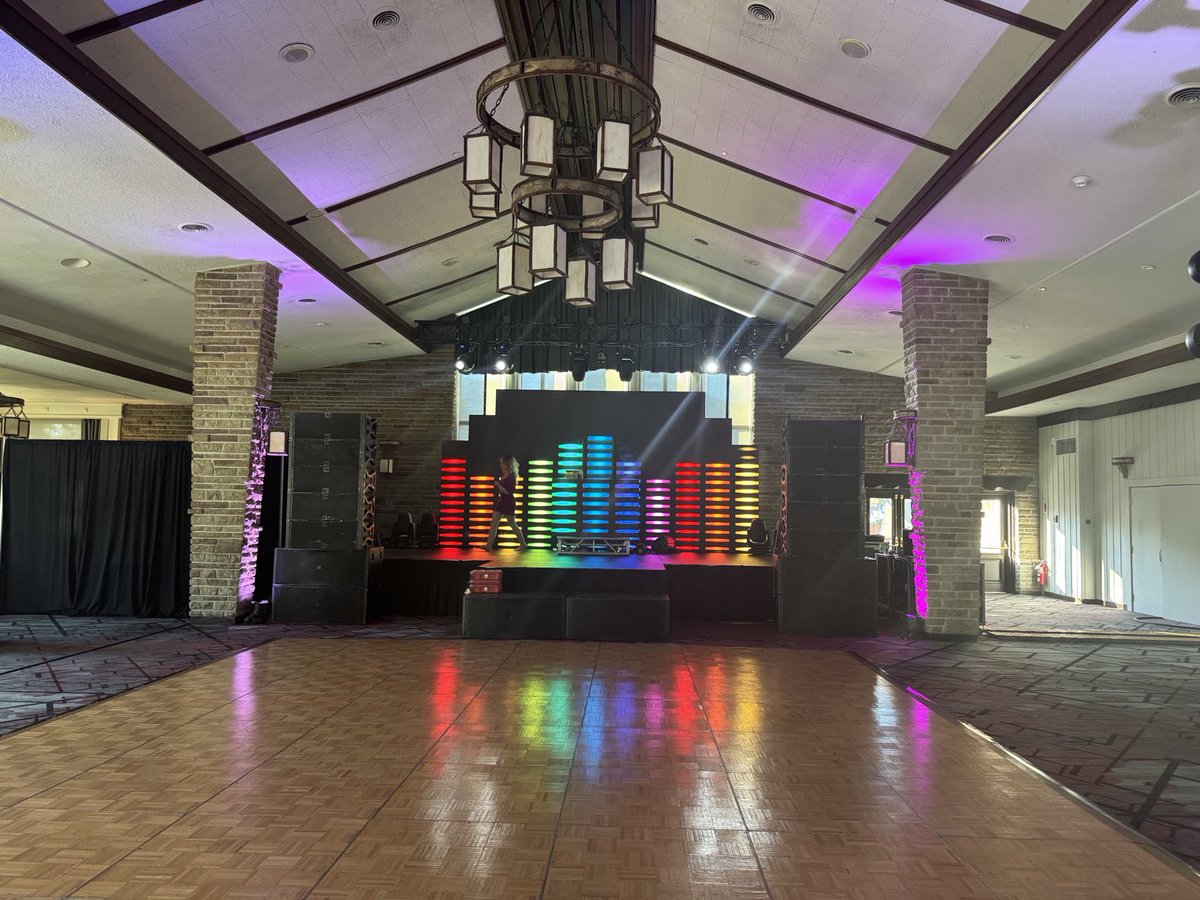 JonBeckett2's tweet photo. Well that was a crazy weekend ⁦@productionworld⁩ 
⁦@asakemusik⁩ ⁦@RogersPlace⁩ 
#ToastOfTheTown ⁦@RiverCreeCasino⁩ 
⁦@TourismJasper⁩ #Studio24 ⁦@FairmontJPL⁩ 
Garland of Ragas ⁦@yegconvention⁩ 
Thanks to all our clients and staff ! 🙏 https://t.co/aJqkM0fk5d