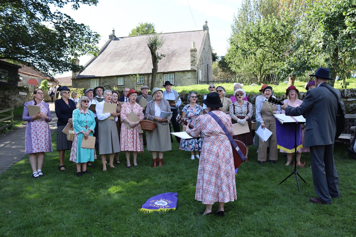 We are looking for tenor and bass singers and a pianist to join our volunteer Beamish Choir! If you are interested in finding out more about getting involved then please email our Volunteer Co-ordinator at samanthaswinbank@beamish.org.uk.