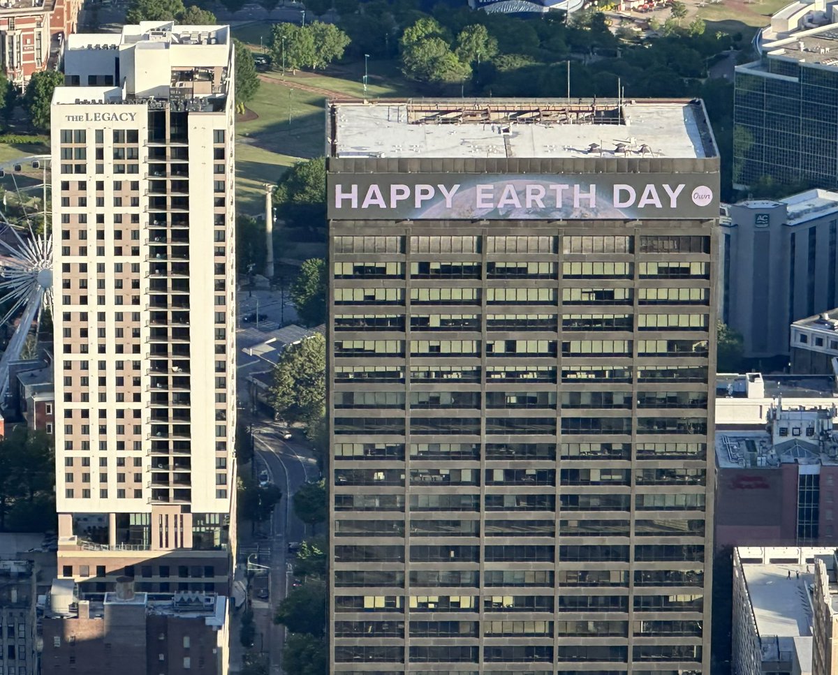 I am privileged to fly above Mother Earth in @wsbradio #SkyCopter @wsbtv #CaptnCam & today we celebrate! #HappyEarthDay🌍