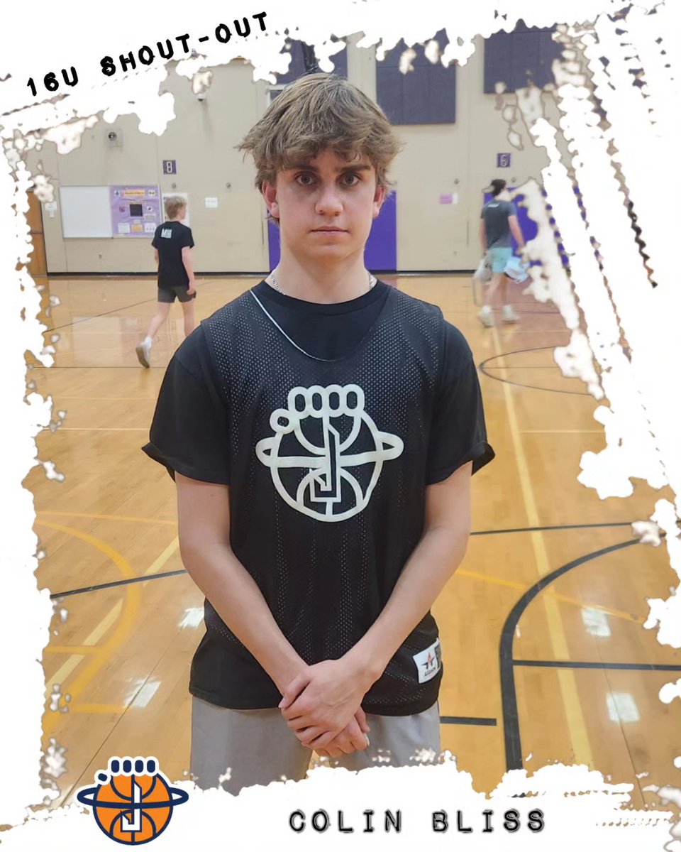 16U shout-outs to <a href="/drewderocher24/">Drew DeRocher</a> &amp; <a href="/ColinBliss_1/">Colin Bliss</a>!  Both gave their squads a nice scoring spark, hitting 7 3's each.  Colin put up 10 PPG for Blue while Drew chipped in with 8 PPG for Orange.  Good work boys!  #JAMFAM <a href="/PrepHoopsIA/">Prep Hoops Iowa</a> <a href="/DowlingBball/">Dowling Catholic Boys Basketball</a>