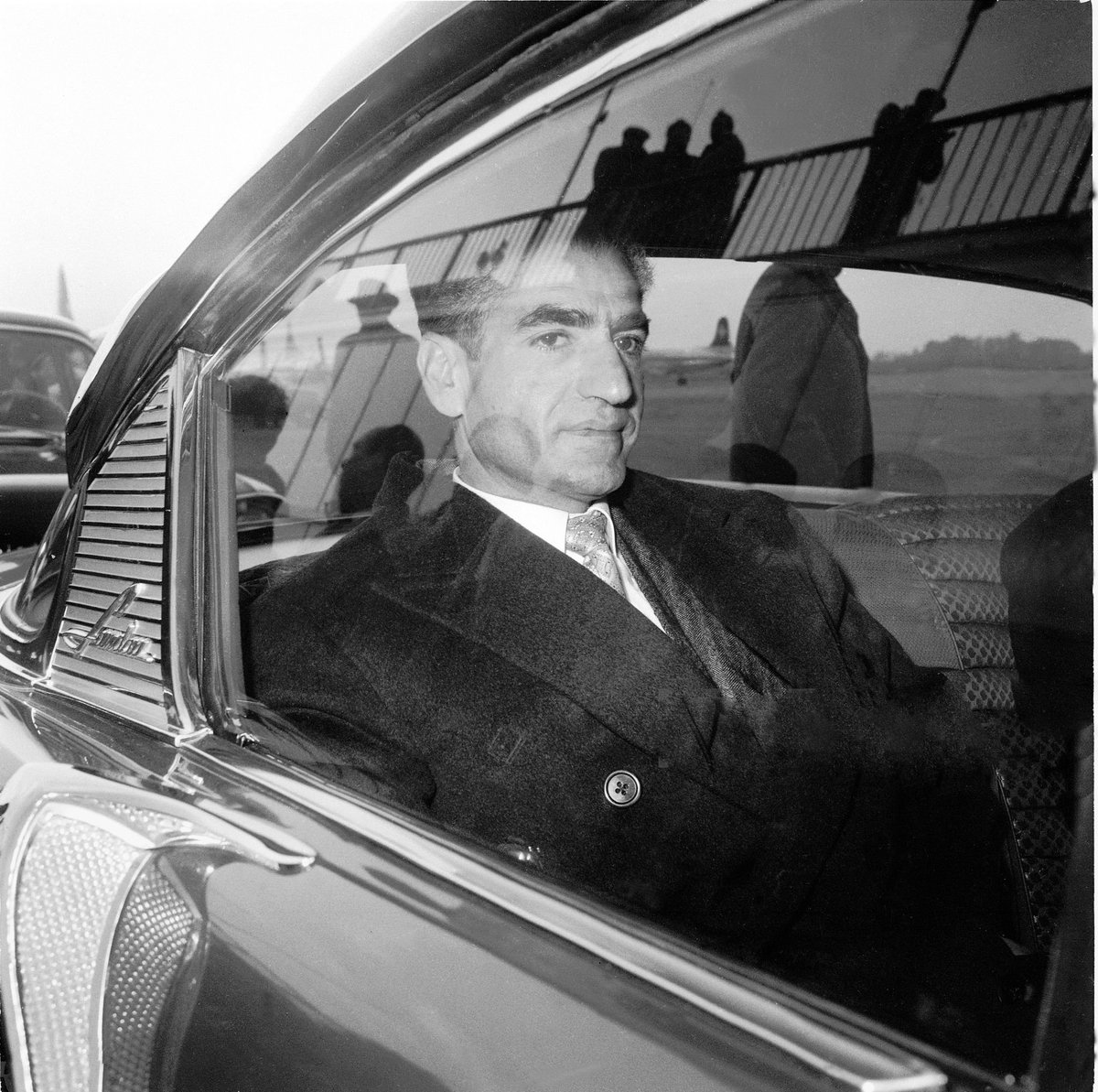 1958 Geneva - Shah of Iran arrives. <hi-res img>