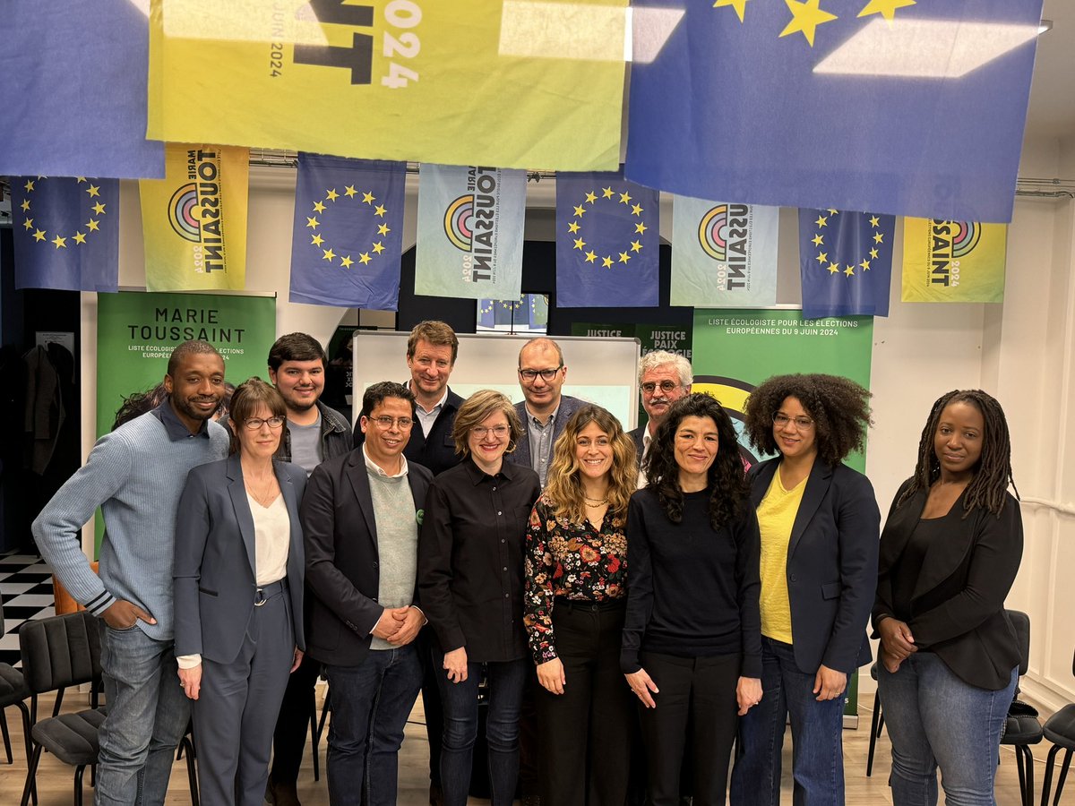 📣 DÉVOILEMENT DE NOTRE LISTE

Fier·es de présenter notre liste pour l'élection européenne du #9juin2024 !
Une liste plurielle, qui représente les citoyennes et citoyens et porte haut nos combats ✊

Retrouvez les premier·es candidat·es sur notre site 👉ecologie2024.eu