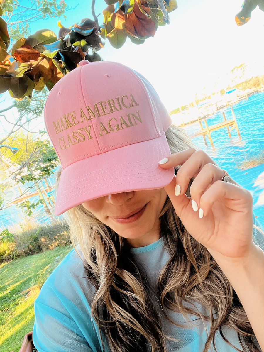 Make America Classy Again 💖

#Mondayvibes