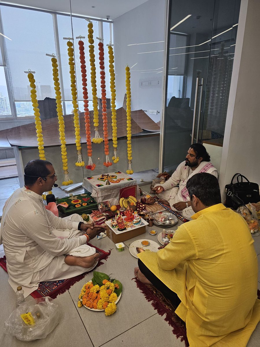 kunvarjigroup's tweet photo. We're thrilled to announce our presence through our Thane Office.  It's the newest addition to the Kunvarji Group Network.

Come visit us and experience the same dedication and quality you've come to expect from us.

Looking Forward... ⭐ ✨

#Kunvarji #newaddition #ThaneCity https://t.co/aGJHhm7SC1