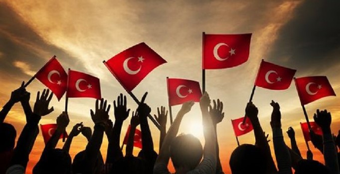 Ülkemizin yeni nesillerin ellerinde yükseleceğine inanan Ulu Önder Mustafa Kemal Atatürk, 23 Nisan’ı çocuklarımıza armağan etti. Biz de bu önemli günde, umudumuz olan çocuklarımıza daha iyi bir hayat, daha güvenceli bir gelecek, barış ve huzur dolu, adil bir dünya diliyoruz. 23