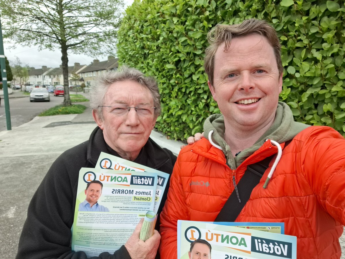 A lovely day for it! 
Canvassing and leafleting Drumcondra today. #LE24 #aontu