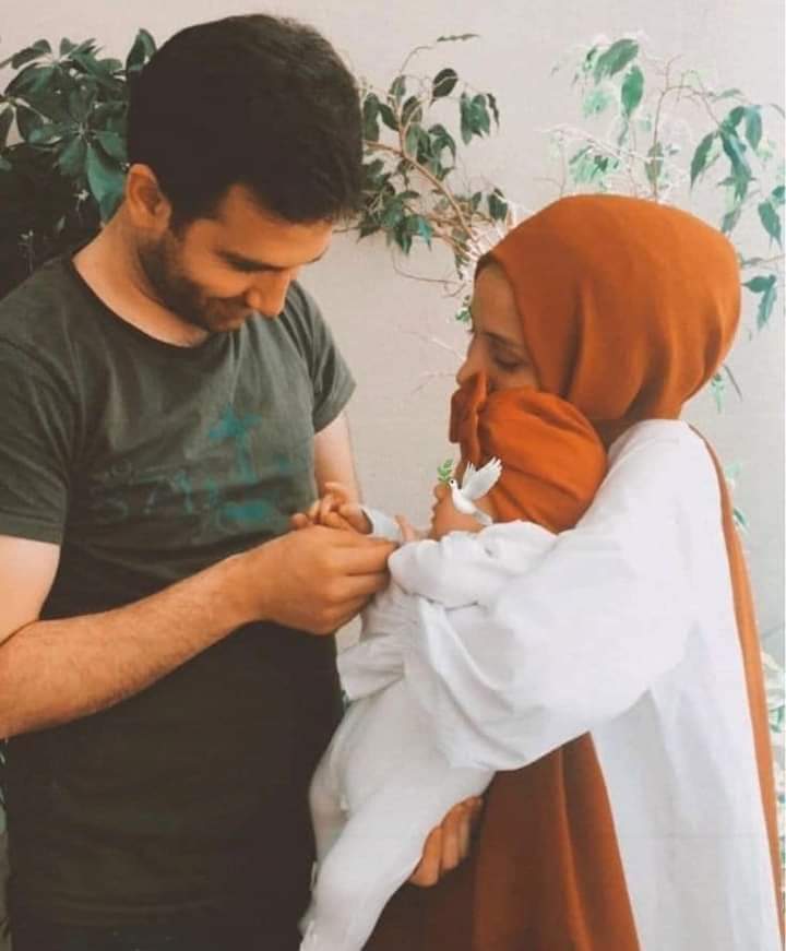 کاش...💔
والدین کبھی بوڑھے نا ہو بیمار نا ہو غمگین نا ہو... 🥺
اللہ پاک سب کے والدین کو خوش رکھے آمین.. ❤🥺🤲