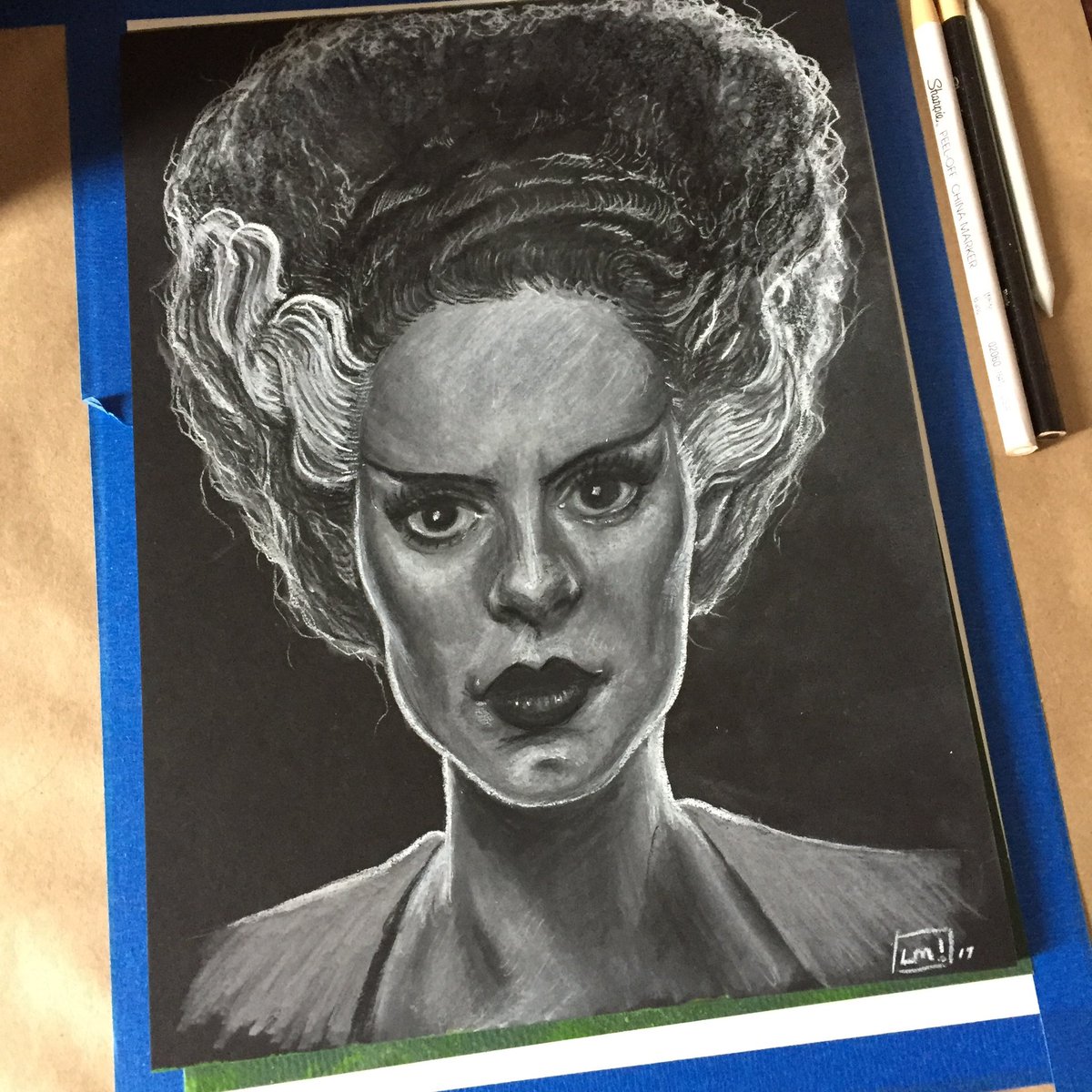 On this day in Horror History in 1935, we first saw the birth of BRIDE OF FRANKENSTEIN. Starring Boris Karloff and Elsa Lanchester, this film lives on in all it’s glory. Here’s a piece of the titular Bride herself I created a few years back. ⚡️👰‍♀️💀