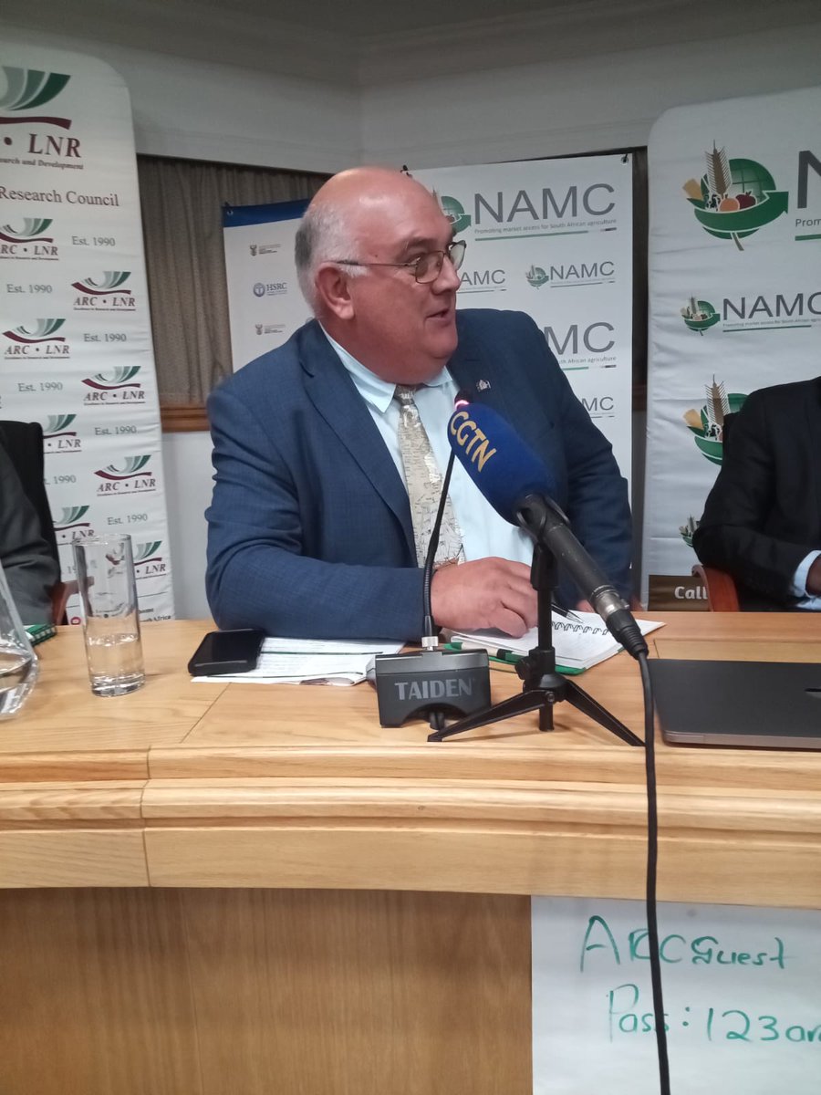 The region is in trouble, because the farmers are in trouble due to the el nino event @FANRPAN @TheoDJager board member #ElNino Policy Briefing Event @HSRCza @ARCSouthAfrica @NAMCsoeZA