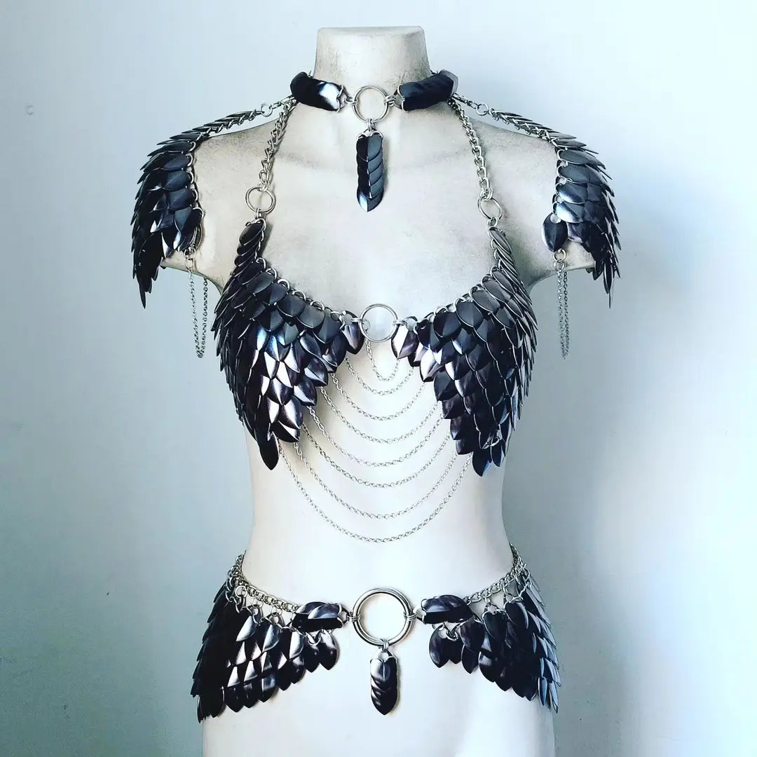 #armour  #dragonscales #metalwear #gothicfashion #gothic #fantasy #fantasywear #alt #altfashion #gameofthrones #motherofdragons #medival #larp #larping #viking #valkyrie #edc #edclasvegas #drag #dragqueen #traditionalgoth #thewitcher #costume #burningman #rave #raveoutfit