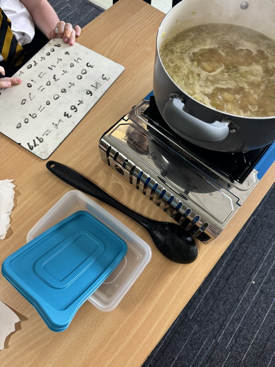 Eastendflatpackmeals tweet media