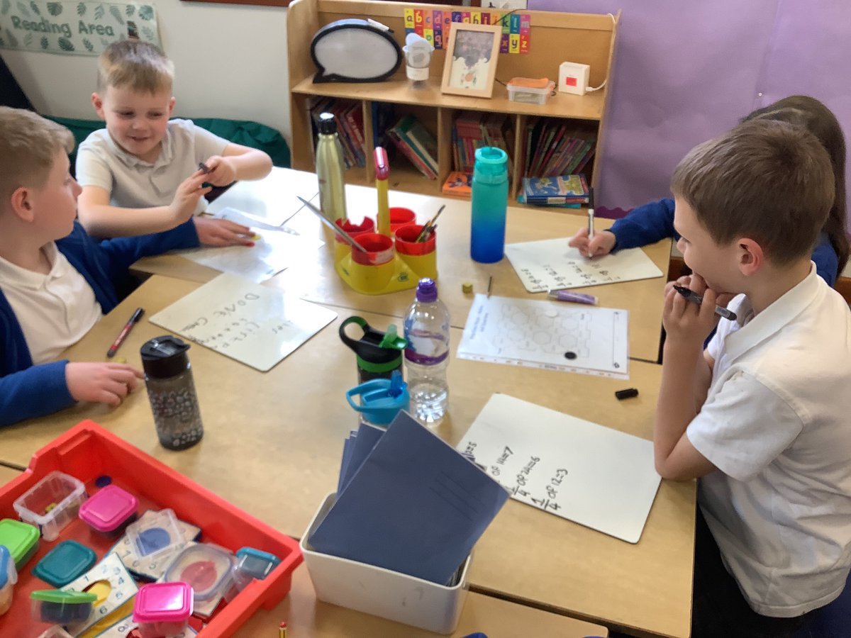 Today in numeracy we are learning to calculate fractions of an amount. We are using our division skills to help. We know that the number on top is called the numerator & the number below, the denominator. #activenumeracy