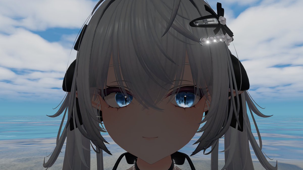 パンツは見せて
