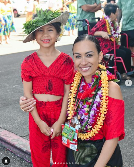 lilo_stitchnews's tweet photo. errie Monarch Ho`olaule`a 2024 🌺 I came home from filming earlier this month and went straight into @merriemonarchfestival mode. Big mahalo to my kumu Chrissy Kama Henriques and my hula sisters of @hulalimaiikala @livinghula ❤️ https://t.co/TdQEaf14gP