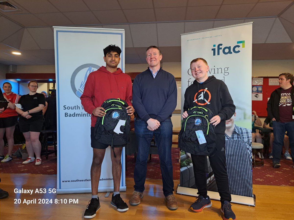 cbscarlow's tweet image. Guru Thirukumaran (TY) and Brian Farrell (5th year) are presented with winners prizes by a representative from sponsors IFAC for under 17, A Section, Boys Doubles  South West Leinster League Finals at Carlow Lawn Tennis Club on Saturday, 20th April 2024. Well done boys.#cbsfamily